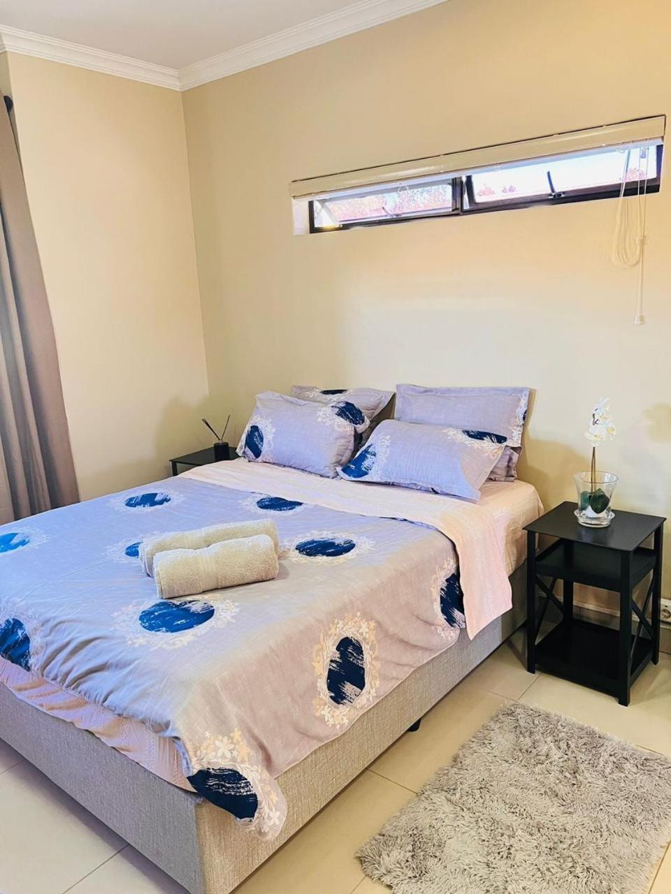 Pemba'S Residence Cape Town Exterior photo